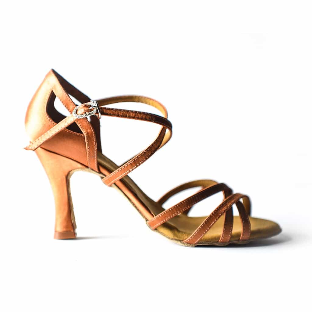 zapatos-modelo-gaia-sin-decorar-cobre