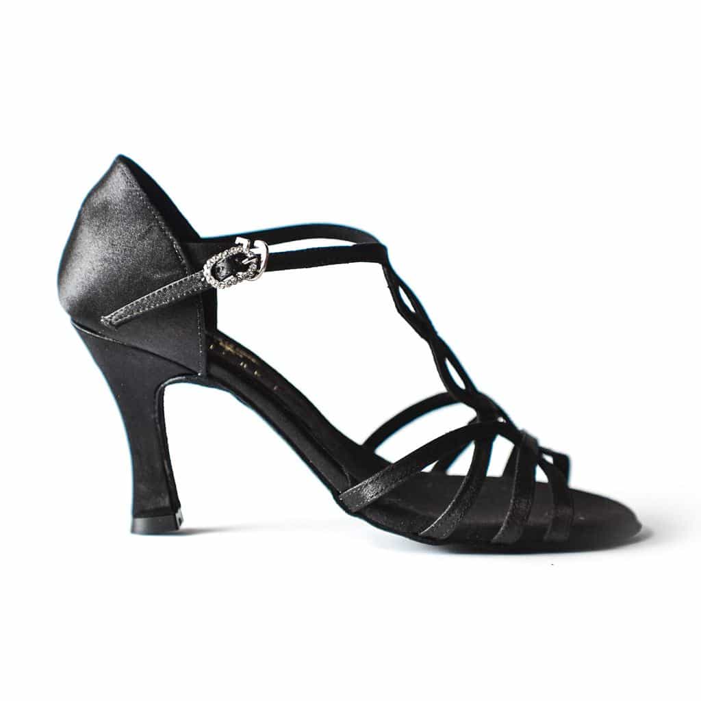 zapatos-modelo-hera-sin-decorar-negro